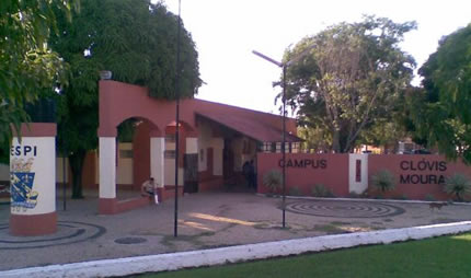 Campus Clóvis Moura