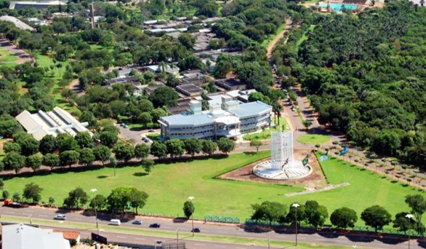 O Campus de Campo Grande é o maior da UFMS e oferece mais de 40 graduações