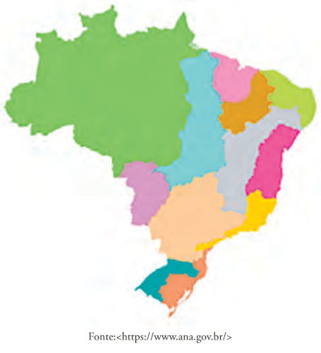 Mapa do Brasil com regiões divididas em várias cores em exercício da PUC sobre divisão regional brasileira.