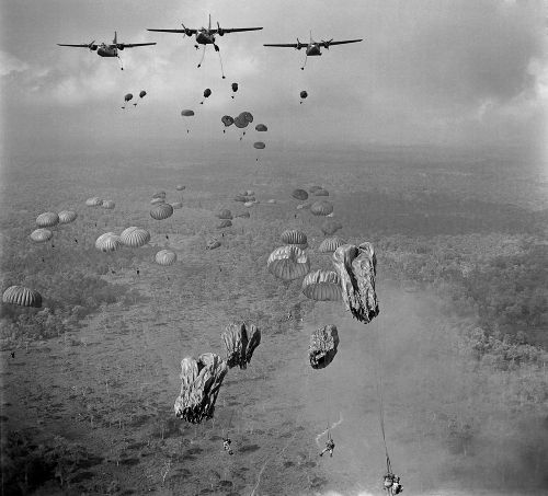 A participação americana na Guerra do Vietnã foi desastrosa e forçou as tropas do país a se retirarem de lá derrotados em 1973.