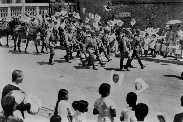 O nacionalismo extremista e o militarismo foram os grandes fatores que levaram o Japão à guerra.