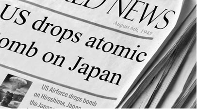 Bomba atômica Notícia em jornal norte-americano mencionando a bomba atômica lançada pelos Estados Unidos em Hiroshima no dia 6 de agosto de 1945