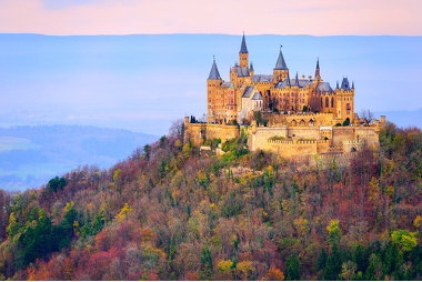 Castelo de Hohenzollern, na cidade de Hechingen, na região de Baden-Württemberg