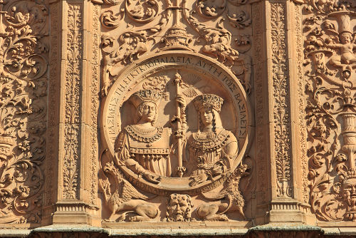 Isabel e Fernando Isabel de Castela e Fernando de Aragão foram os chamados “reis católicos”, cujo casamento unificou a Espanha