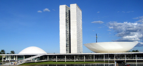 Congresso Nacional projetado por Oscar Niemeyer.