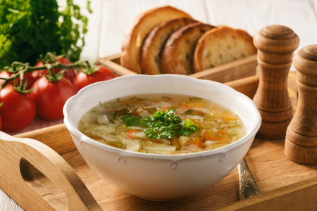 Sopas podem ser uma alternativa saudável para o frio