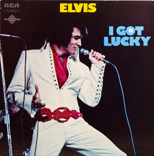 Elvis Presley é considerado o “rei do rock” 