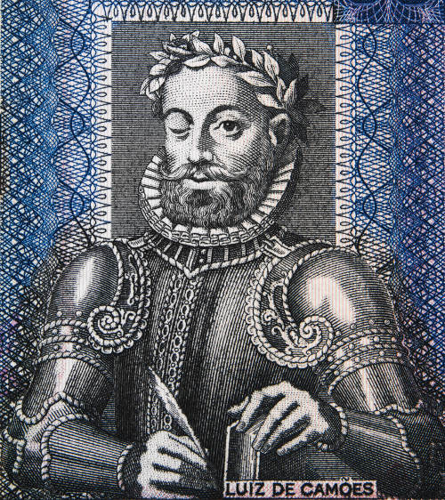 Retrato de Camões em cédula de 50 escudos angolanos.