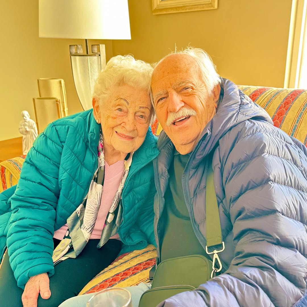 Ary Fontoura com sua irmã Estela.