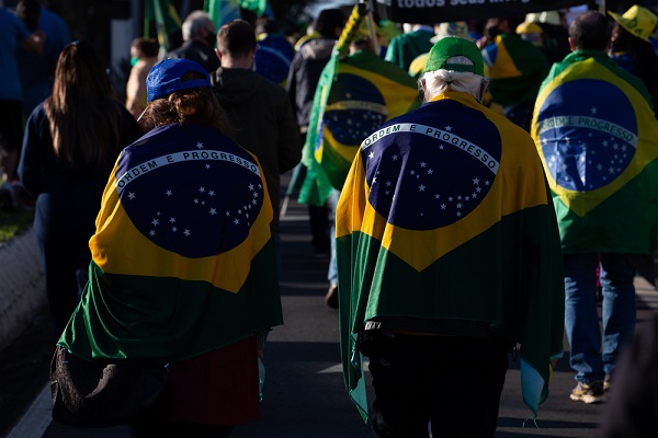 Brasil tem risco de apagão por causa de crise energética